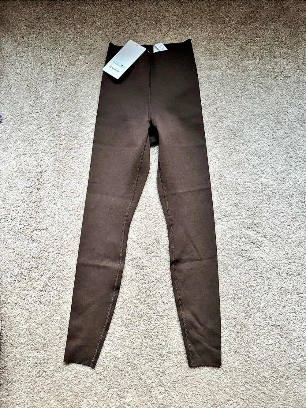 lululemon Glow Up SHR Tight 28” | Walnut Crunch | Size 4 | NWT